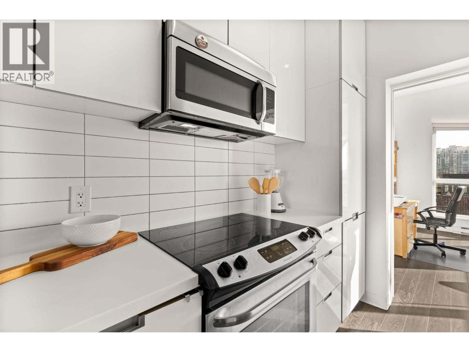 618 138 E Hastings Street, Vancouver, British Columbia  V6A 0E6 - Photo 11 - R3115973