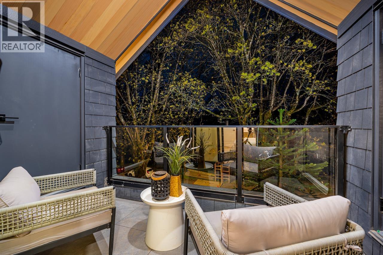 1 3345 W 13th Avenue, Vancouver, British Columbia  V6R 2R8 - Photo 17 - R3115978