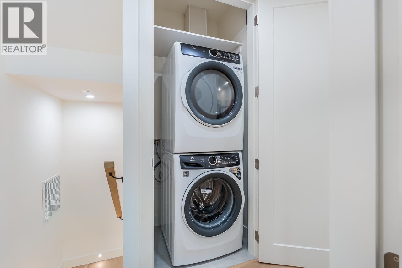 1 3345 W 13th Avenue, Vancouver, British Columbia  V6R 2R8 - Photo 20 - R3115978