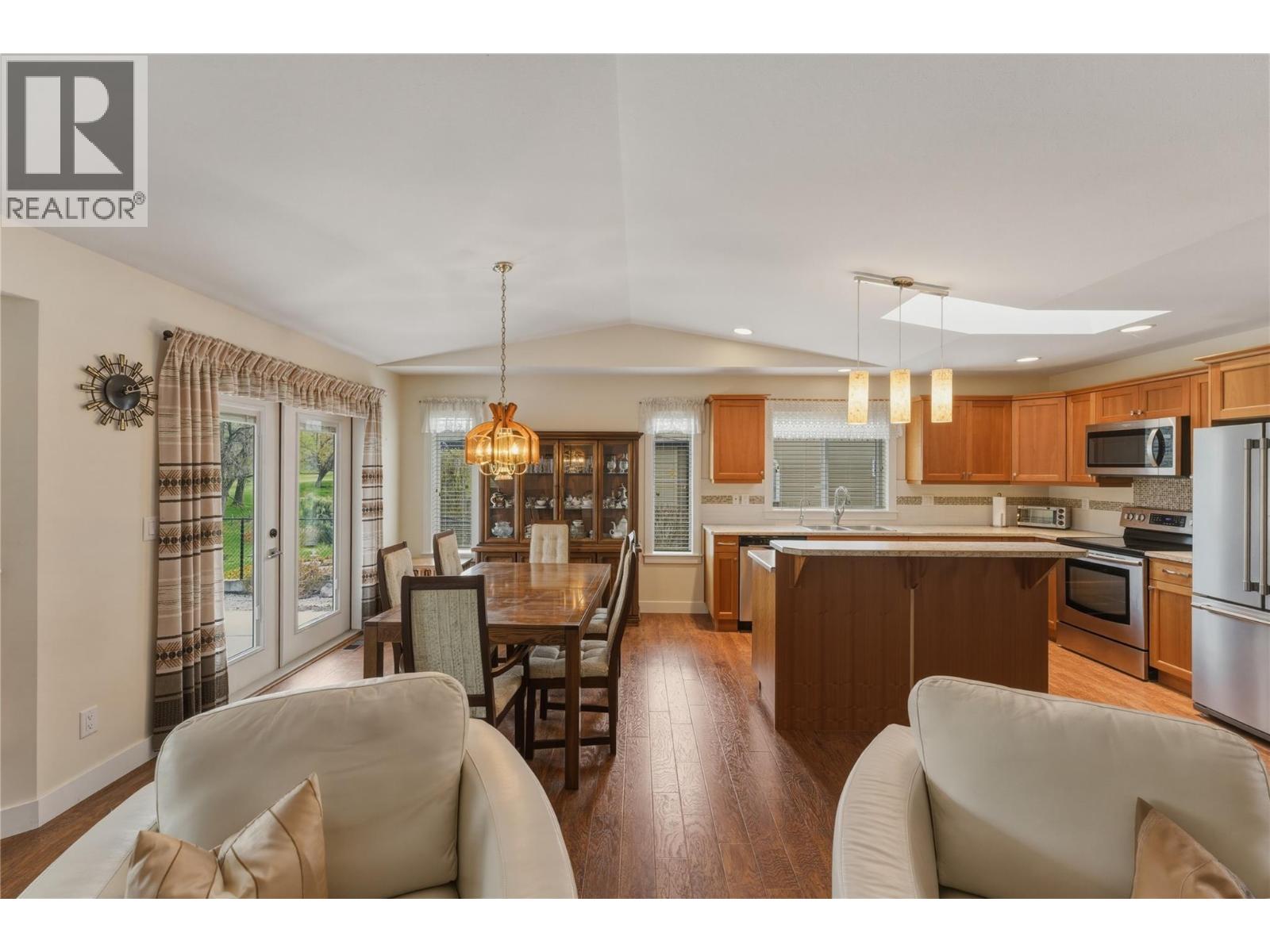 4149 4th Street, Vernon, British Columbia  V1H 1Z1 - Photo 13 - 10384213