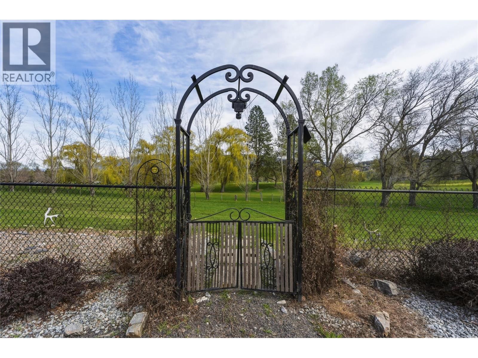 4149 4th Street, Vernon, British Columbia  V1H 1Z1 - Photo 37 - 10384213