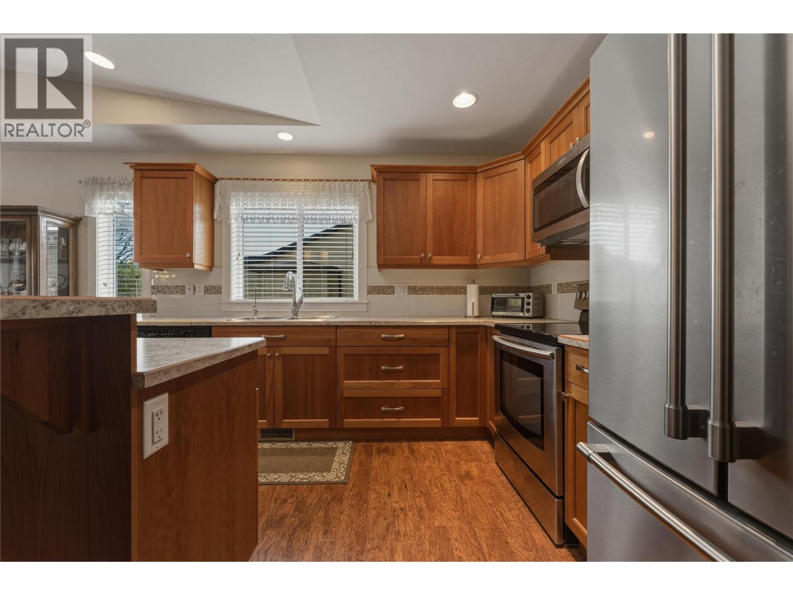 4149 4th Street, Vernon, British Columbia  V1H 1Z1 - Photo 8 - 10384213