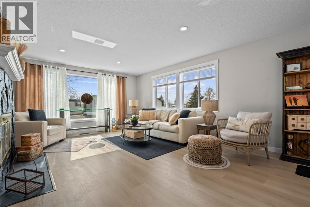 245, 99 Arbour Lake Road Nw, Calgary, Alberta  T3G 4E4 - Photo 3 - A2303192