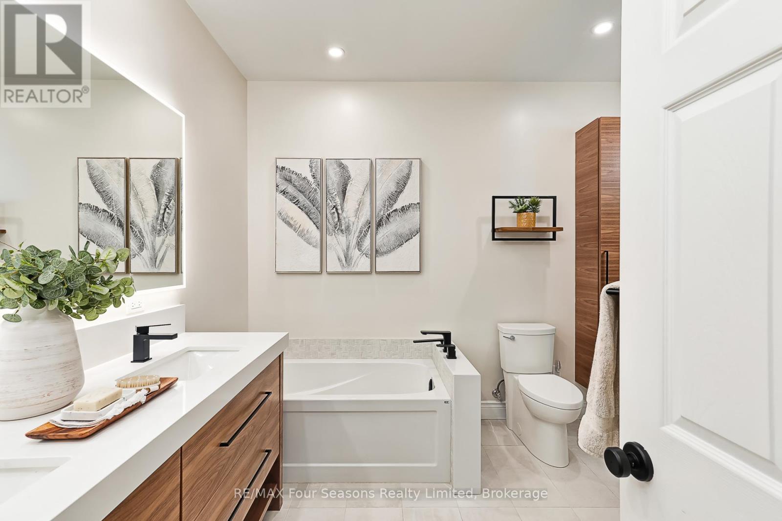 2 Callary Crescent, Collingwood, Ontario  L9Y 4Y1 - Photo 16 - S13048680