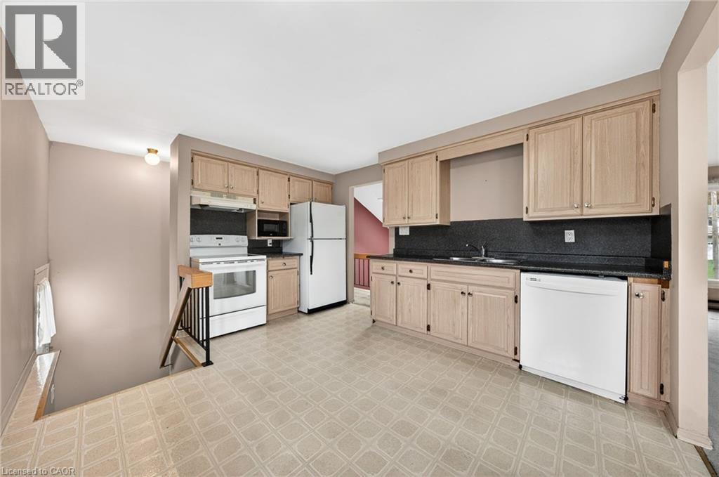 232 Salisbury Avenue, Cambridge, Ontario  N1S 1K5 - Photo 18 - 40822352