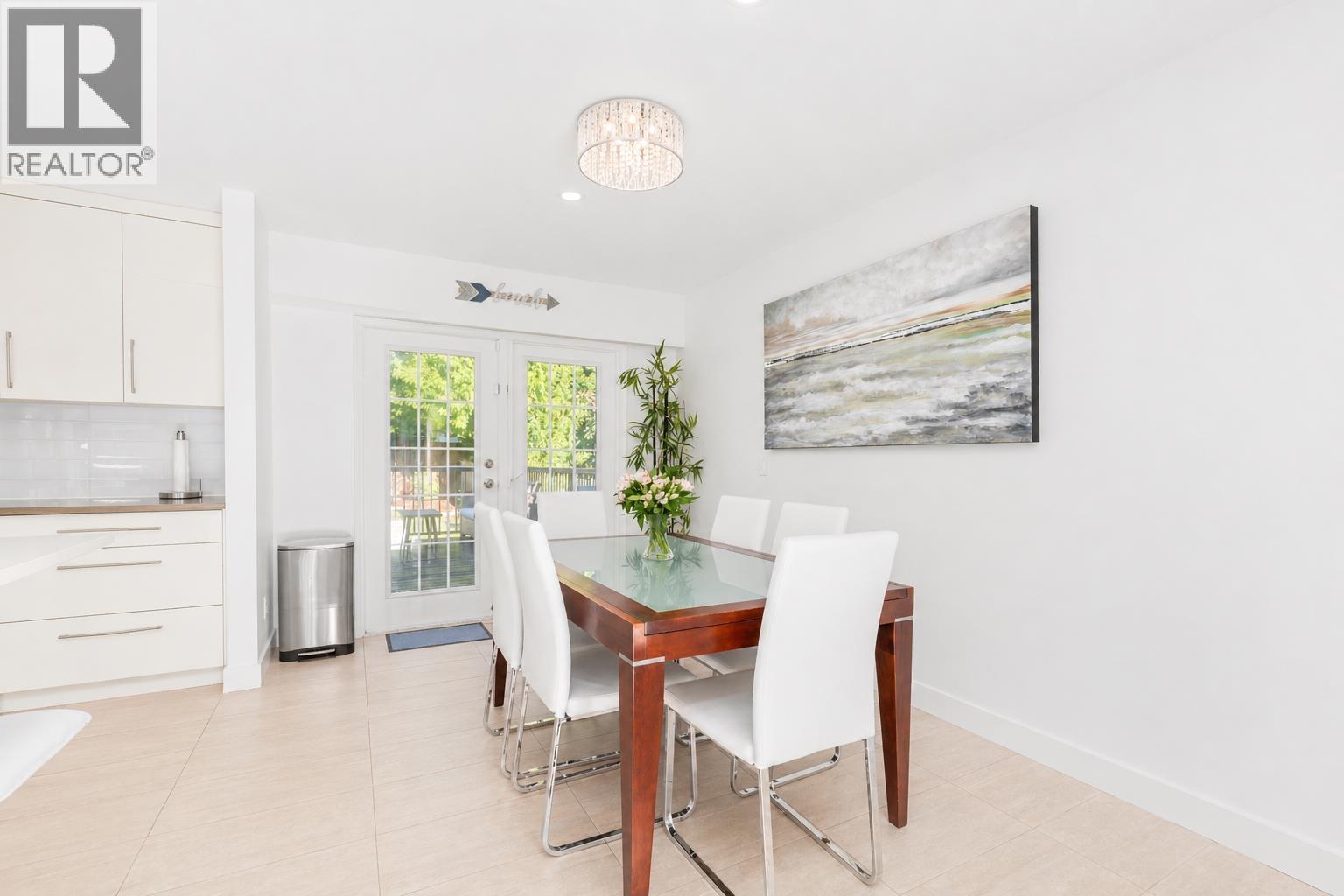 4072 Violet Street, North Vancouver, British Columbia  V7G 1E3 - Photo 13 - R3115951