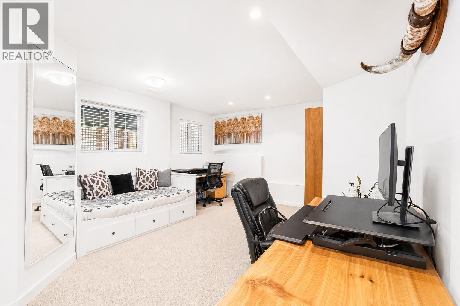 4072 Violet Street, North Vancouver, British Columbia  V7G 1E3 - Photo 24 - R3115951