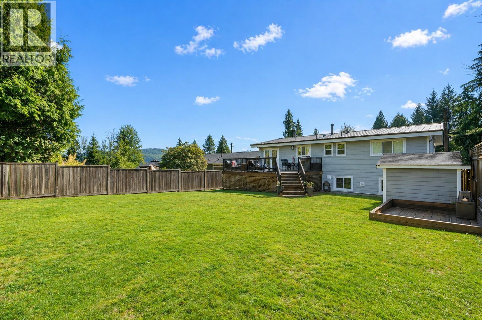 4072 Violet Street, North Vancouver, British Columbia  V7G 1E3 - Photo 6 - R3115951