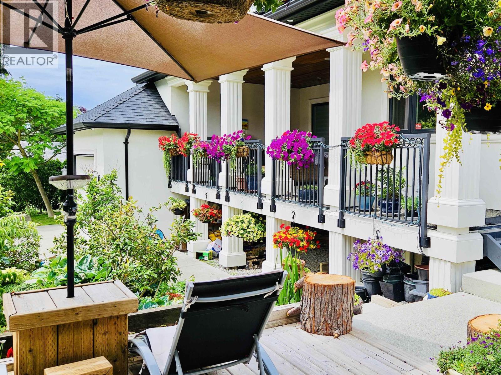 6280 Buchanan Street, Burnaby, British Columbia  V5B 2S5 - Photo 1 - R3115964