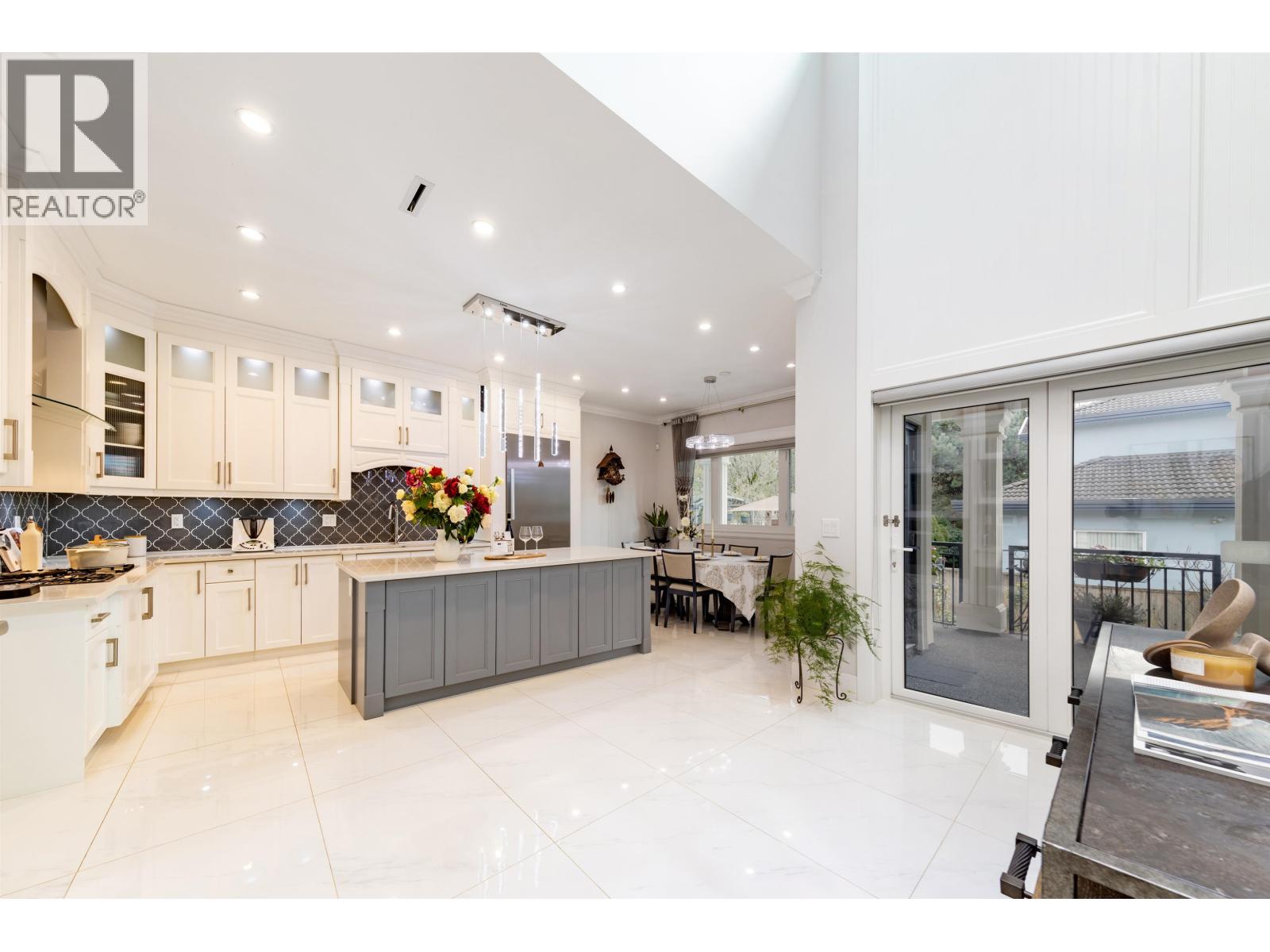 6280 Buchanan Street, Burnaby, British Columbia  V5B 2S5 - Photo 9 - R3115964