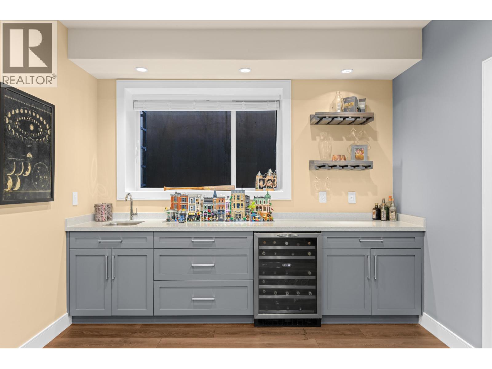 315 E 20th Street, North Vancouver, British Columbia  V7L 3A8 - Photo 27 - R3115976