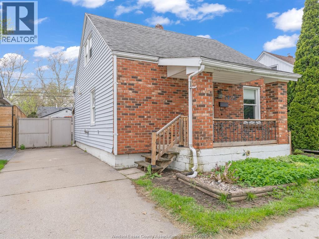 1825 TOURANGEAU ROAD, Windsor, Ontario