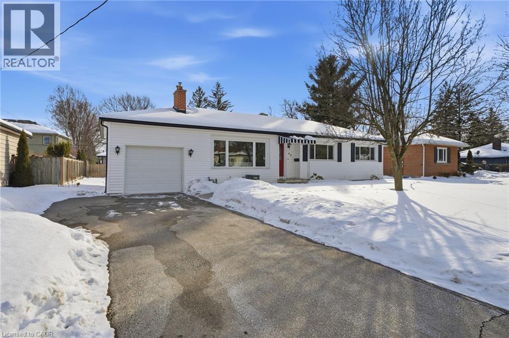 42 GILBERT Avenue, Ancaster, Ontario