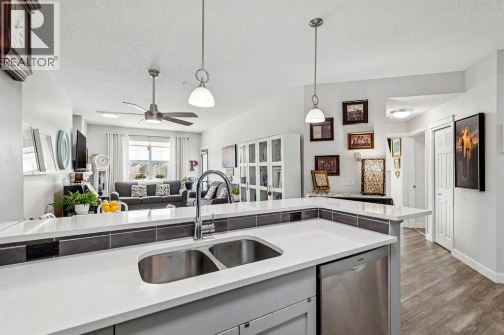 211, 25 Prestwick Drive SE, Calgary, Alberta  T2Z 4Z1 - Photo 6 - A2303609