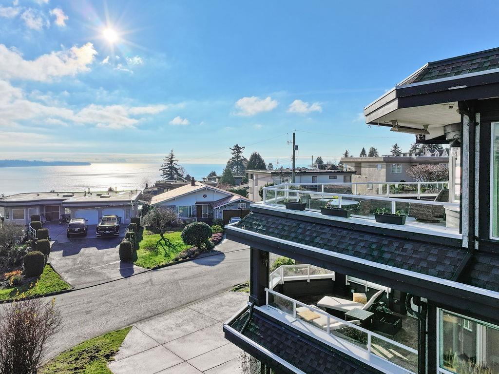 1087 Finlay Street, White Rock, British Columbia  V4B 4K7 - Photo 39 - R3110650