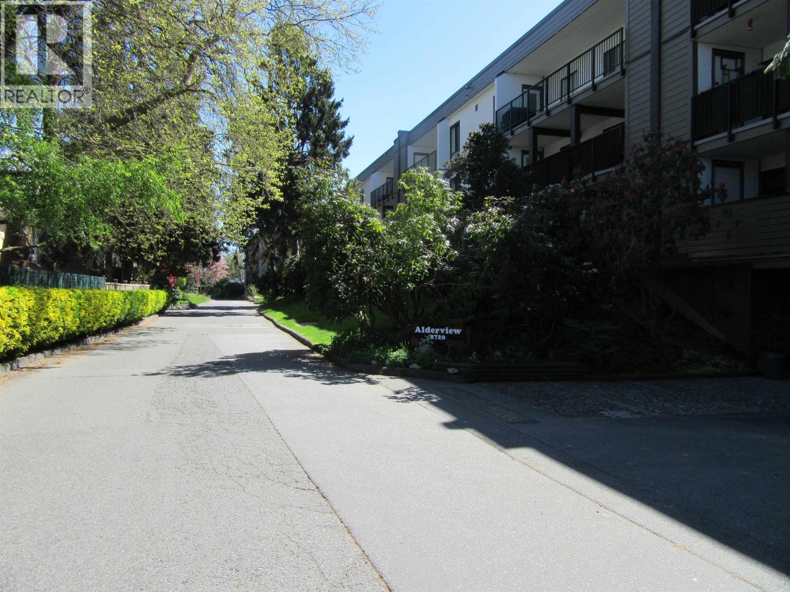 215 8720 No. 1 Road, Richmond, British Columbia  V7C 4L5 - Photo 2 - R3115156