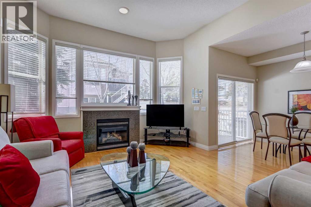 8 Straddock Villas SW, Calgary, Alberta  T3H 5C7 - Photo 8 - A2300354