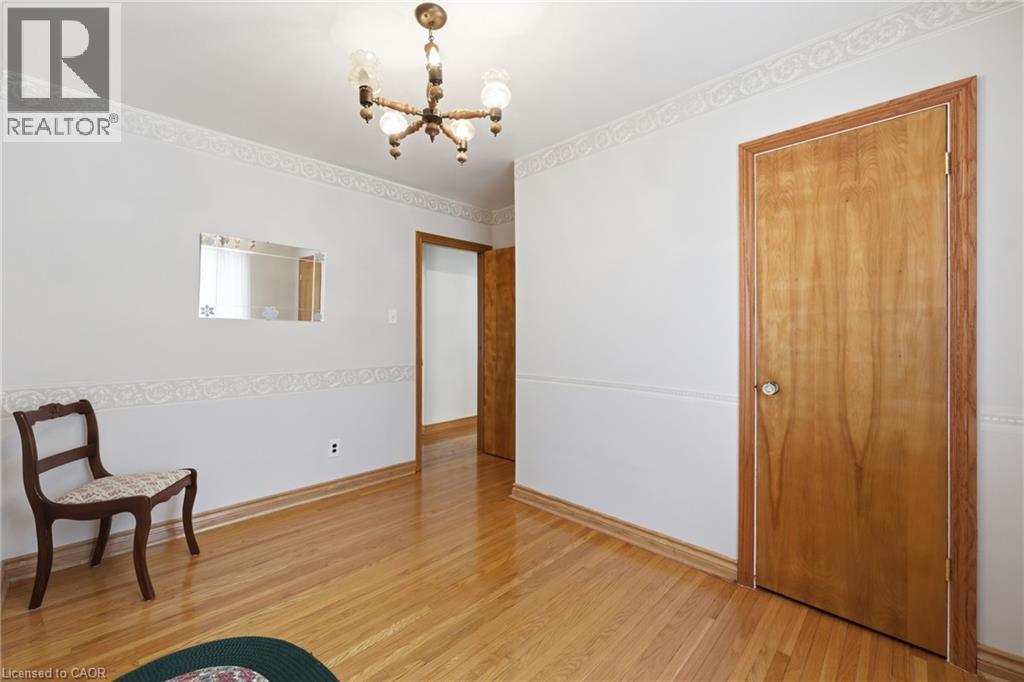 37 Central Park Avenue, Dundas, Ontario  L9H 2M5 - Photo 14 - 40824136