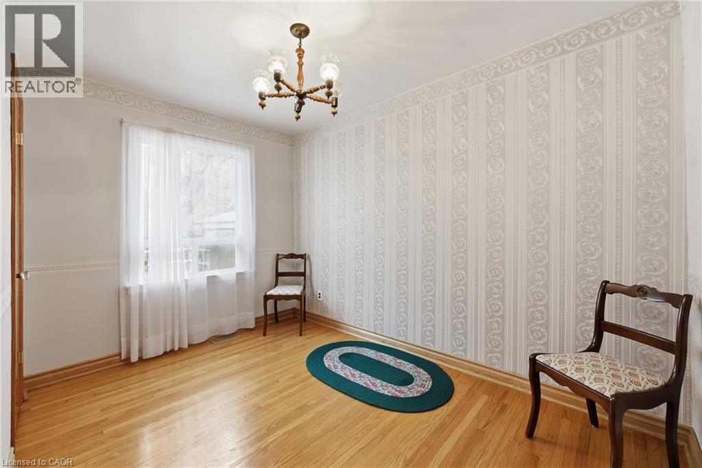 37 Central Park Avenue, Dundas, Ontario  L9H 2M5 - Photo 15 - 40824136