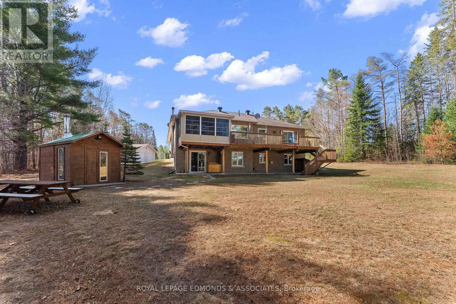 768 Airport Road, Petawawa, Ontario  K8A 6W7 - Photo 34 - X12973286