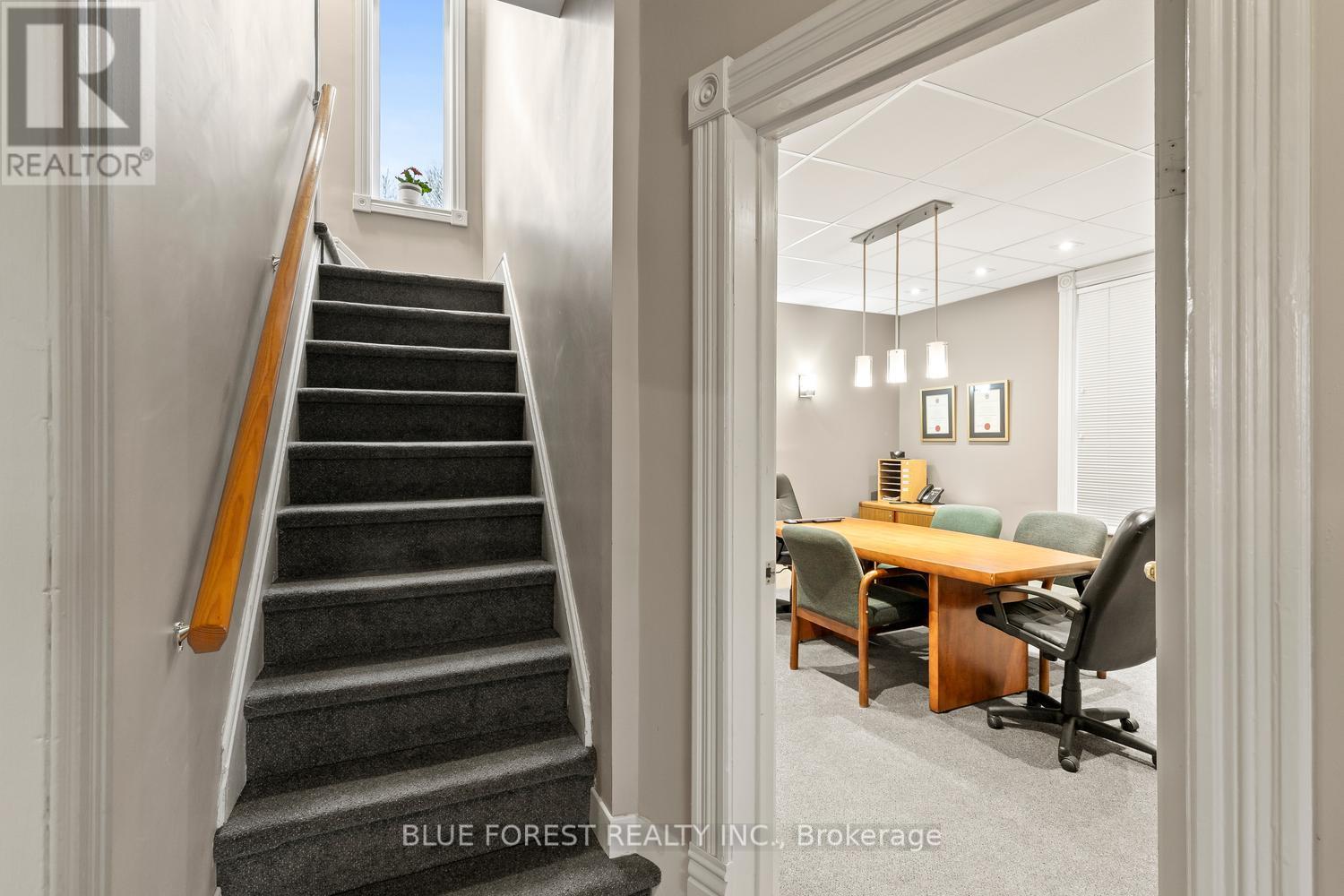 4174 Catherine Street, Thames Centre, Ontario  N0L 1G0 - Photo 20 - X13048618