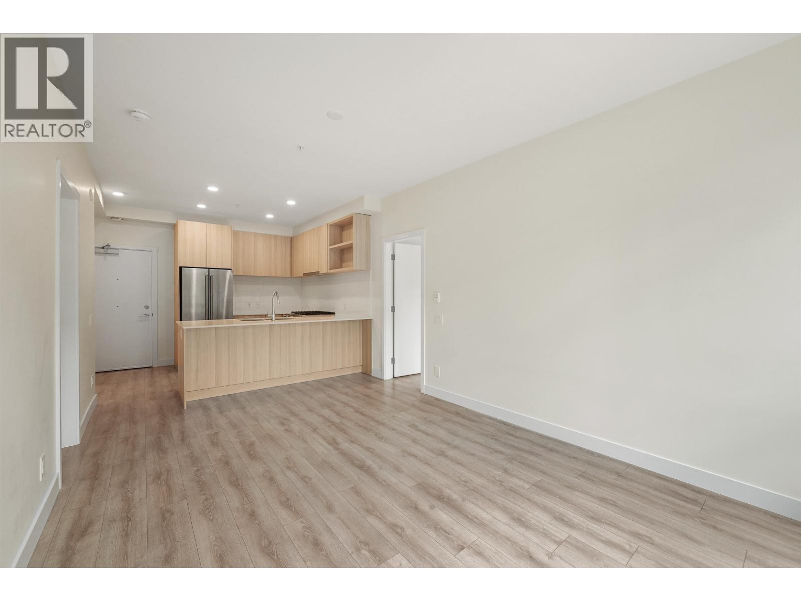 102 741 Anskar Court, Coquitlam, British Columbia  V3J 0N3 - Photo 6 - R3115928