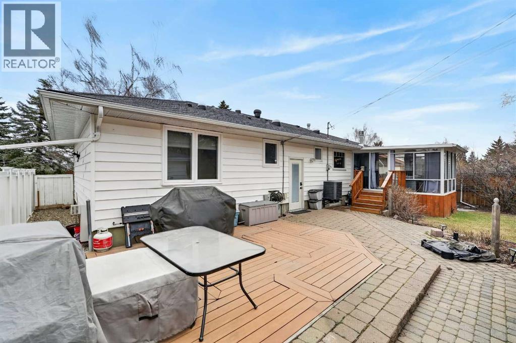 2023 Glenwood Drive Sw, Calgary, Alberta  T3E 3Y7 - Photo 37 - A2305103