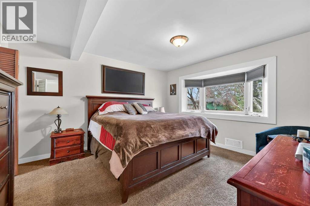 2023 Glenwood Drive Sw, Calgary, Alberta  T3E 3Y7 - Photo 19 - A2305103