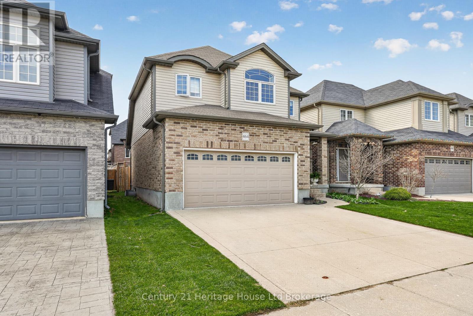 464 Champlain Avenue, Woodstock, Ontario  N4V 0A7 - Photo 2 - X13048664