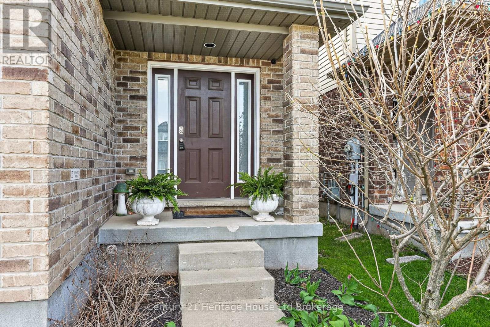 464 Champlain Avenue, Woodstock, Ontario  N4V 0A7 - Photo 5 - X13048664