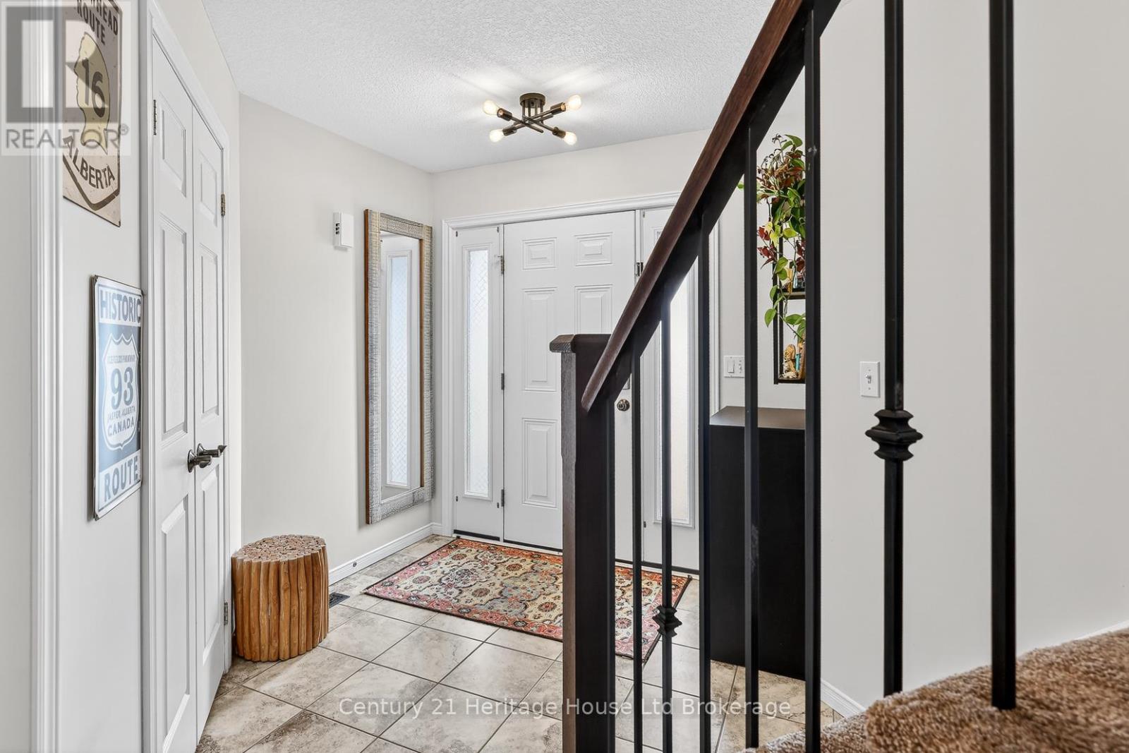 464 Champlain Avenue, Woodstock, Ontario  N4V 0A7 - Photo 7 - X13048664