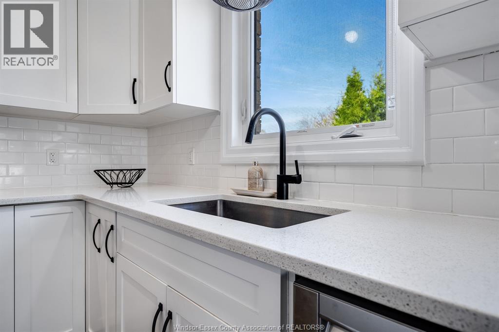 31 Mettawas Lane, Kingsville, Ontario  N9Y 2C9 - Photo 6 - 26009299