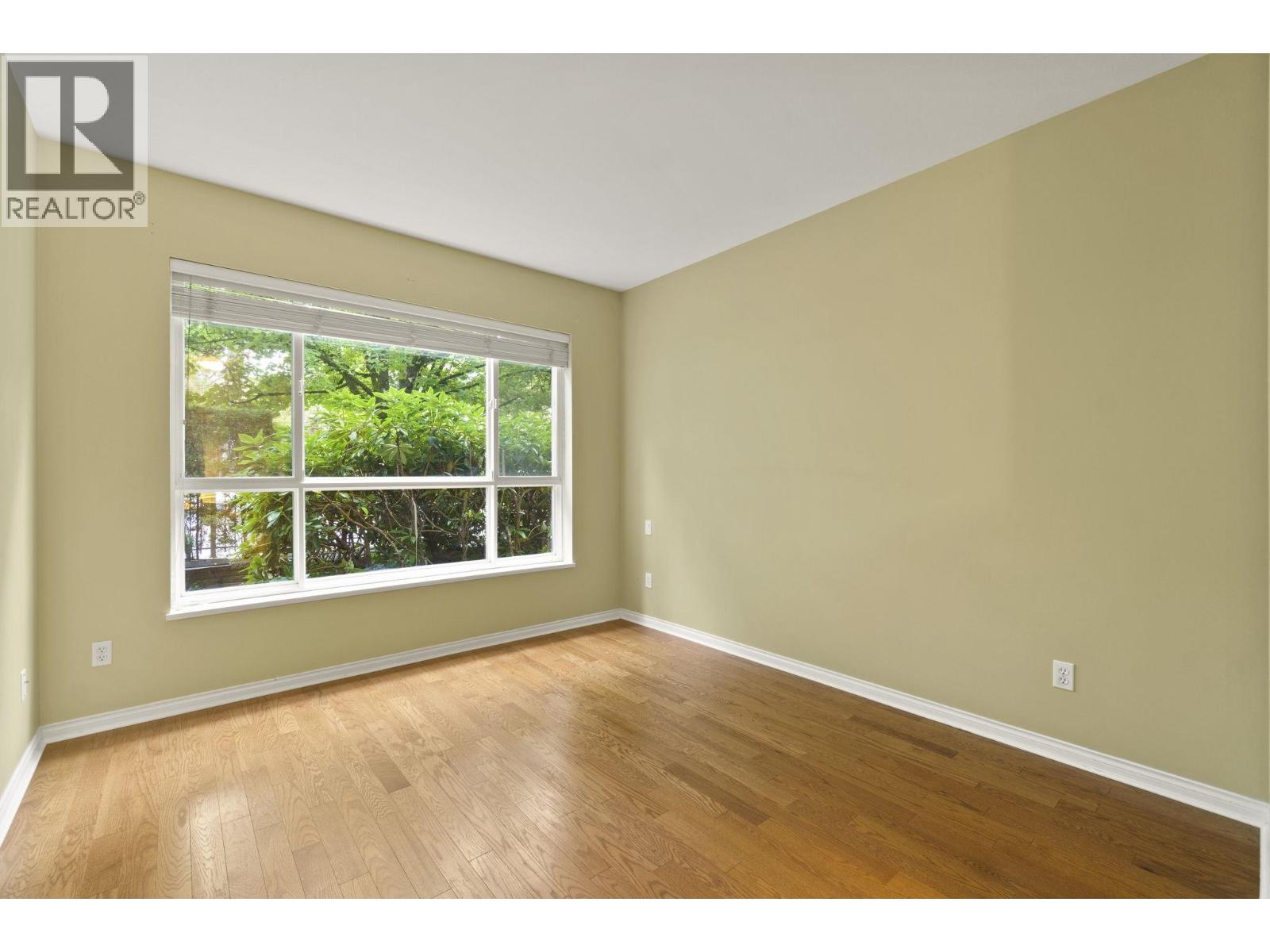 130 3098 Guildford Way, Coquitlam, British Columbia  V3B 7W8 - Photo 11 - R3077477