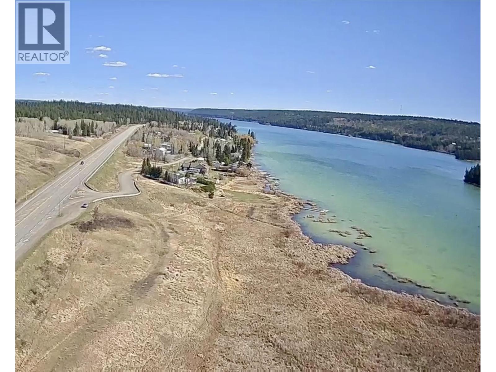 3440 DUNSMUIR ROAD, Lac La Hache, British Columbia