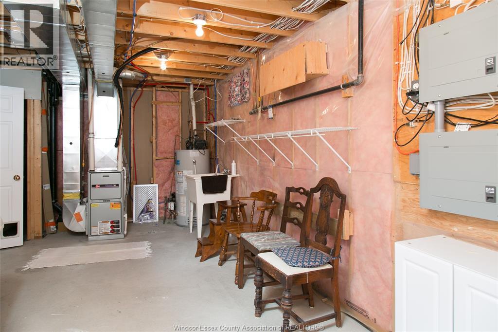 8 Sand Pebble Crescent, Kingsville, Ontario  N9Y 4B3 - Photo 13 - 26009206