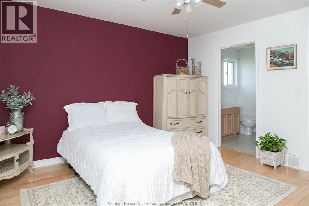 8 Sand Pebble Crescent, Kingsville, Ontario  N9Y 4B3 - Photo 5 - 26009206