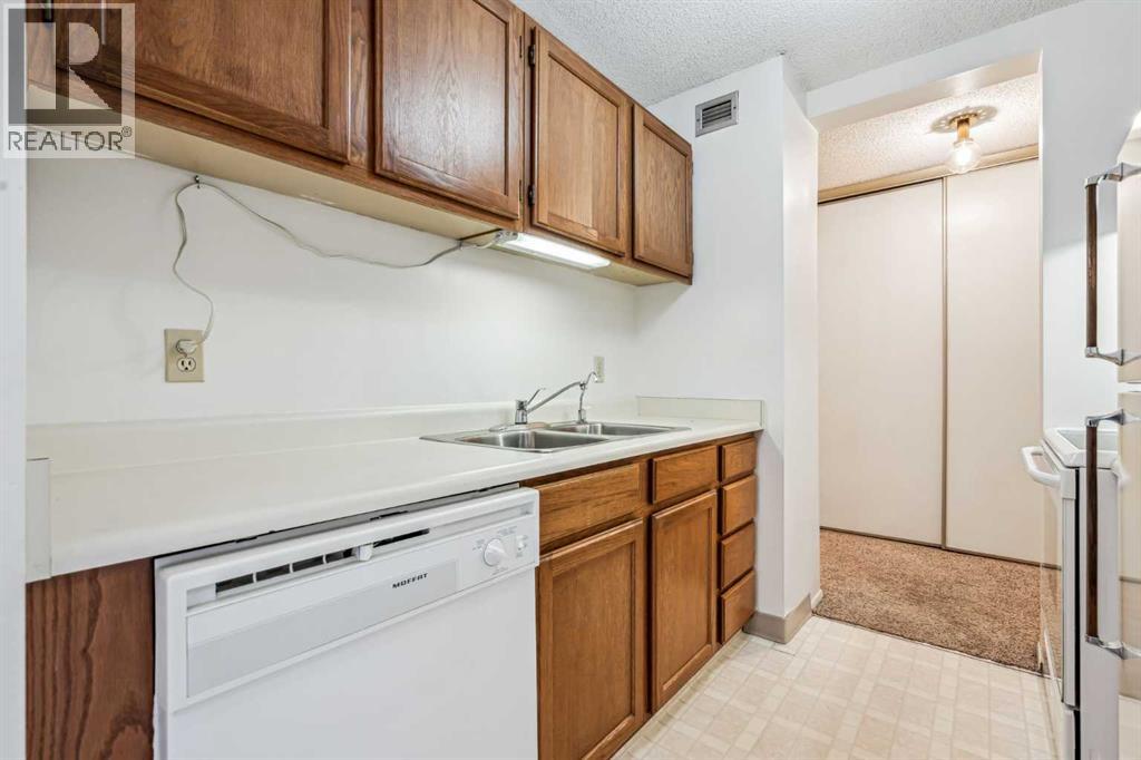 1609, 924 14 Avenue SW, Calgary, Alberta  T2R 0N7 - Photo 7 - A2226138