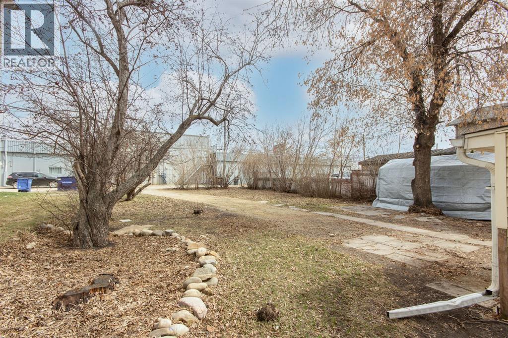 3433 51 Avenue, Red Deer, Alberta  T4N 4E9 - Photo 20 - A2304405