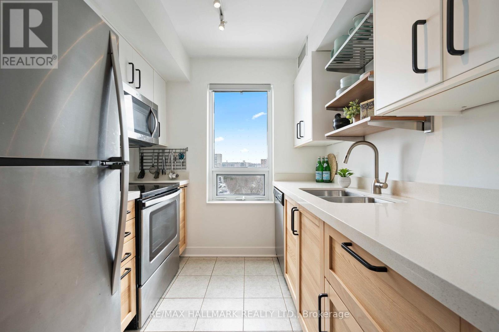 405 - 1346 Danforth Road, Toronto, Ontario  M1J 0A9 - Photo 11 - E13047752