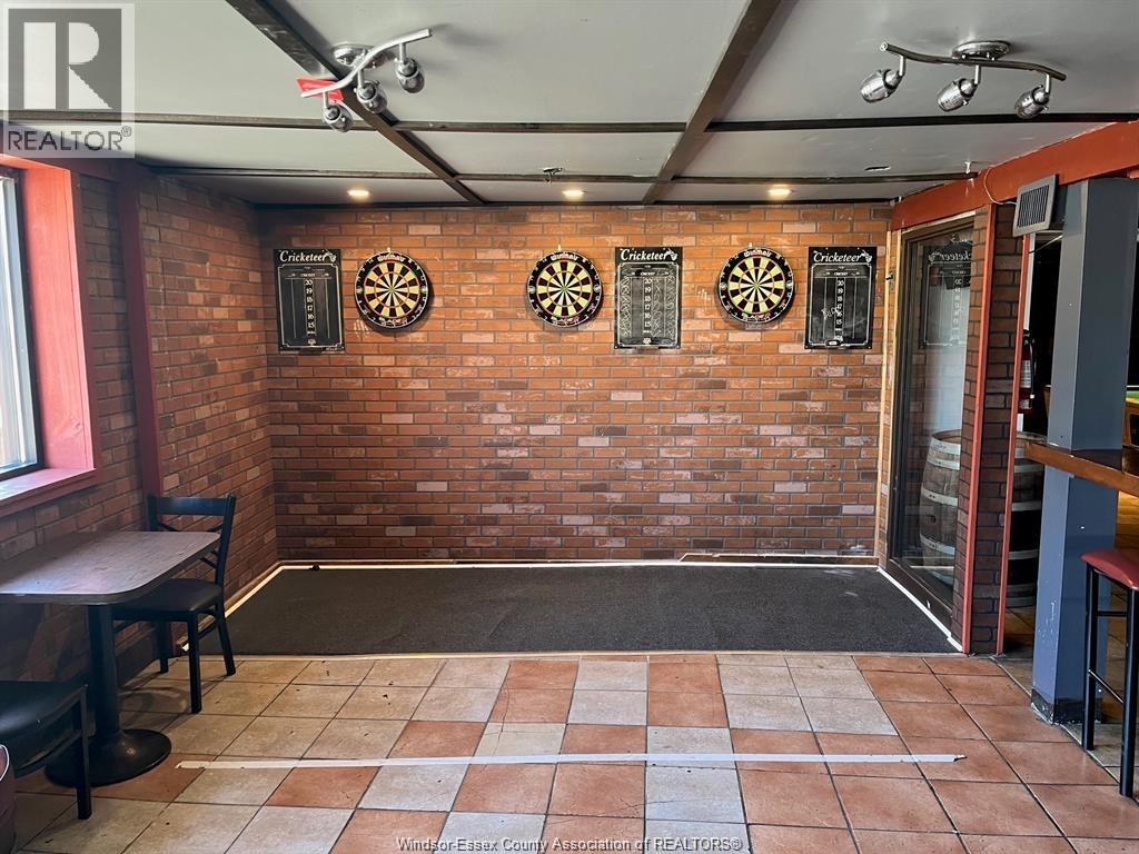 4715 Tecumseh Road, Windsor, Ontario  N8R 1A1 - Photo 9 - 26009292