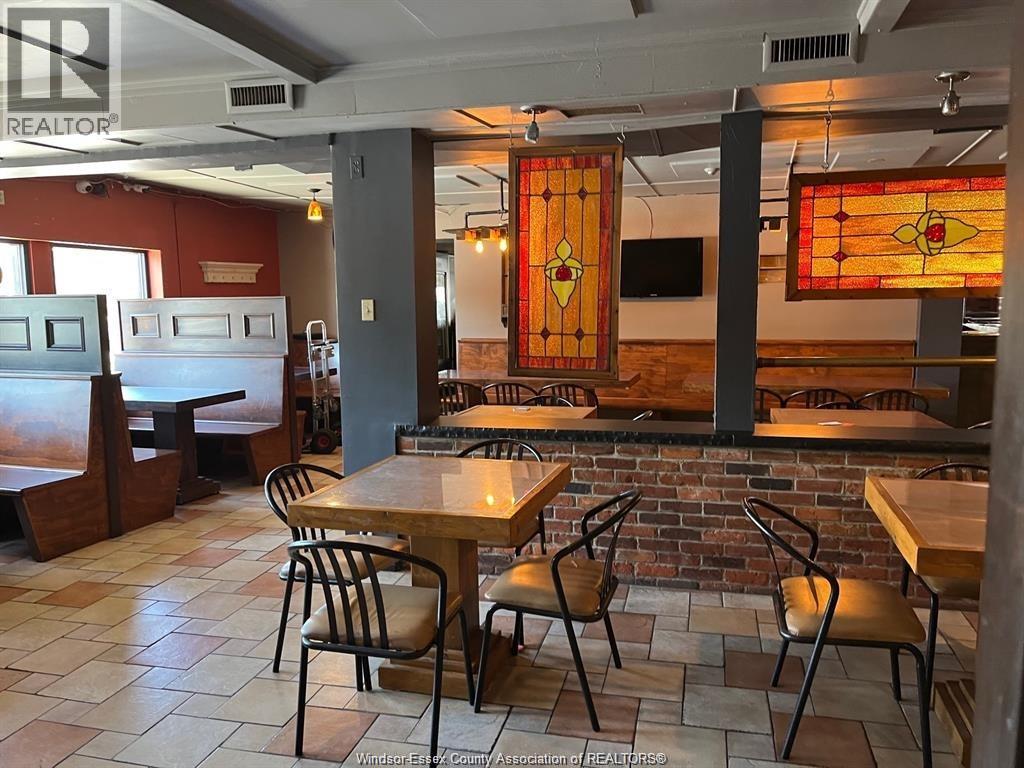 4715 Tecumseh Road, Windsor, Ontario  N8R 1A1 - Photo 7 - 26009292