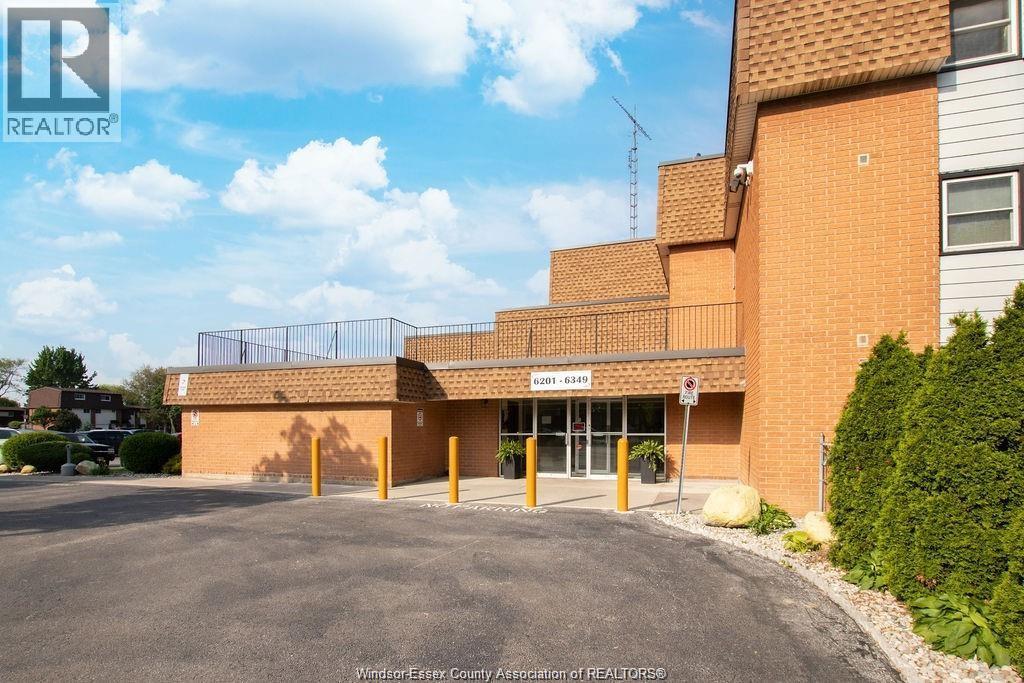6227 Thornberry Unit# 258, Windsor, Ontario  N8T 3A5 - Photo 2 - 26009294