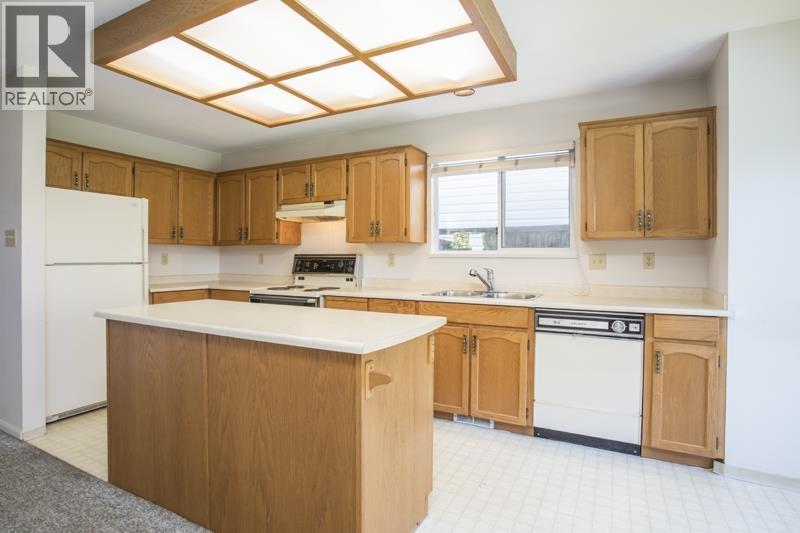 11740 2nd Avenue, Richmond, British Columbia  V7E 3L3 - Photo 13 - R3115038