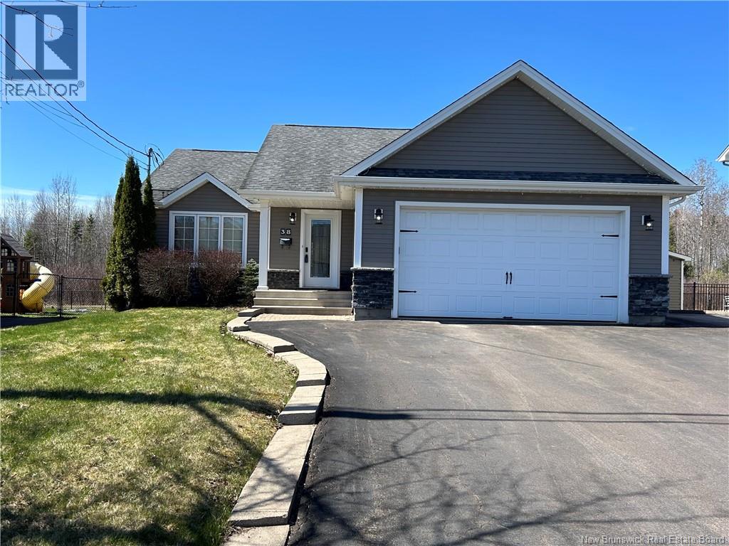38 Forest Grove Road, Moncton, New Brunswick  E1G 5K5 - Photo 1 - NB137932