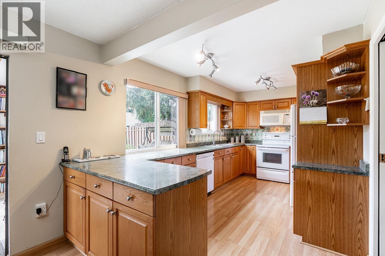 3648 Bamfield Drive, Richmond, British Columbia  V6X 3B5 - Photo 11 - R3115604