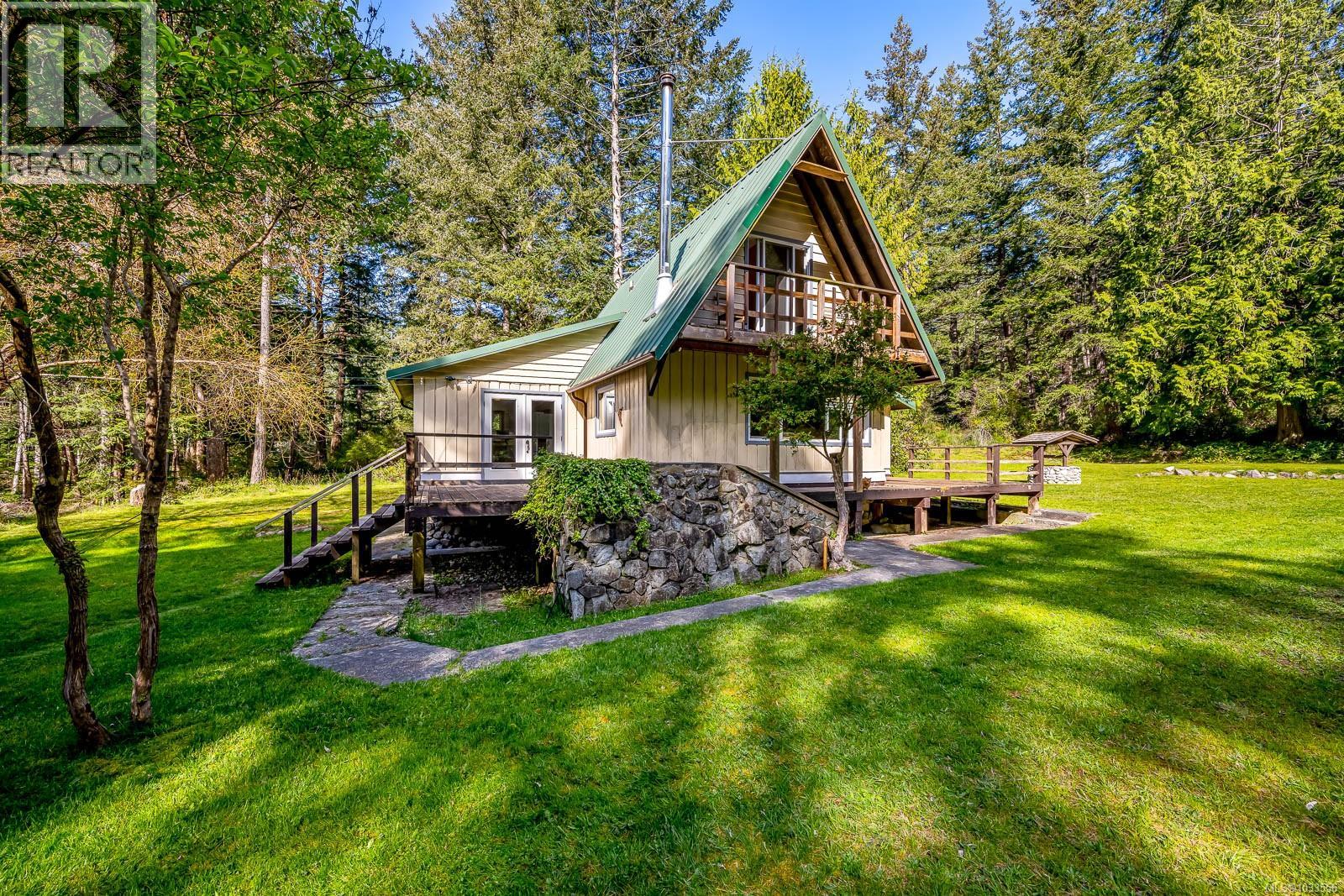 1315 Bartholomew Rd, Cortes Island, British Columbia
