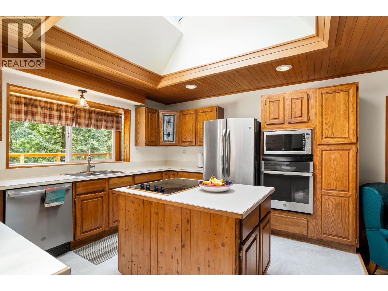 24400 130 Avenue, Maple Ridge, British Columbia  V4R 2S2 - Photo 8 - R3115624