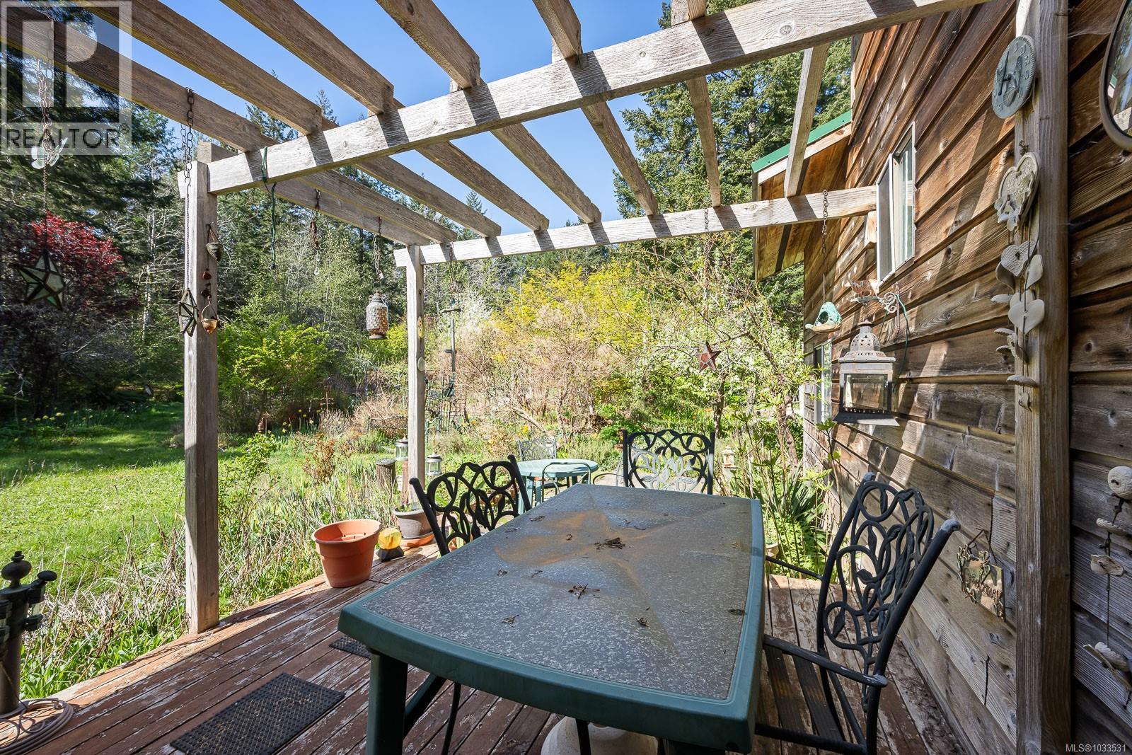 875 Carmichael Rd, Hornby Island, British Columbia  V0R 1Z0 - Photo 21 - 1033531