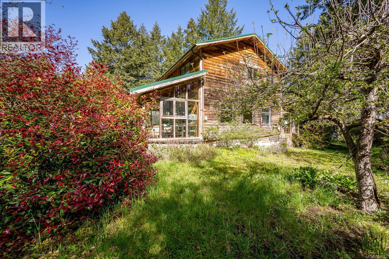 875 Carmichael Rd, Hornby Island, British Columbia  V0R 1Z0 - Photo 23 - 1033531