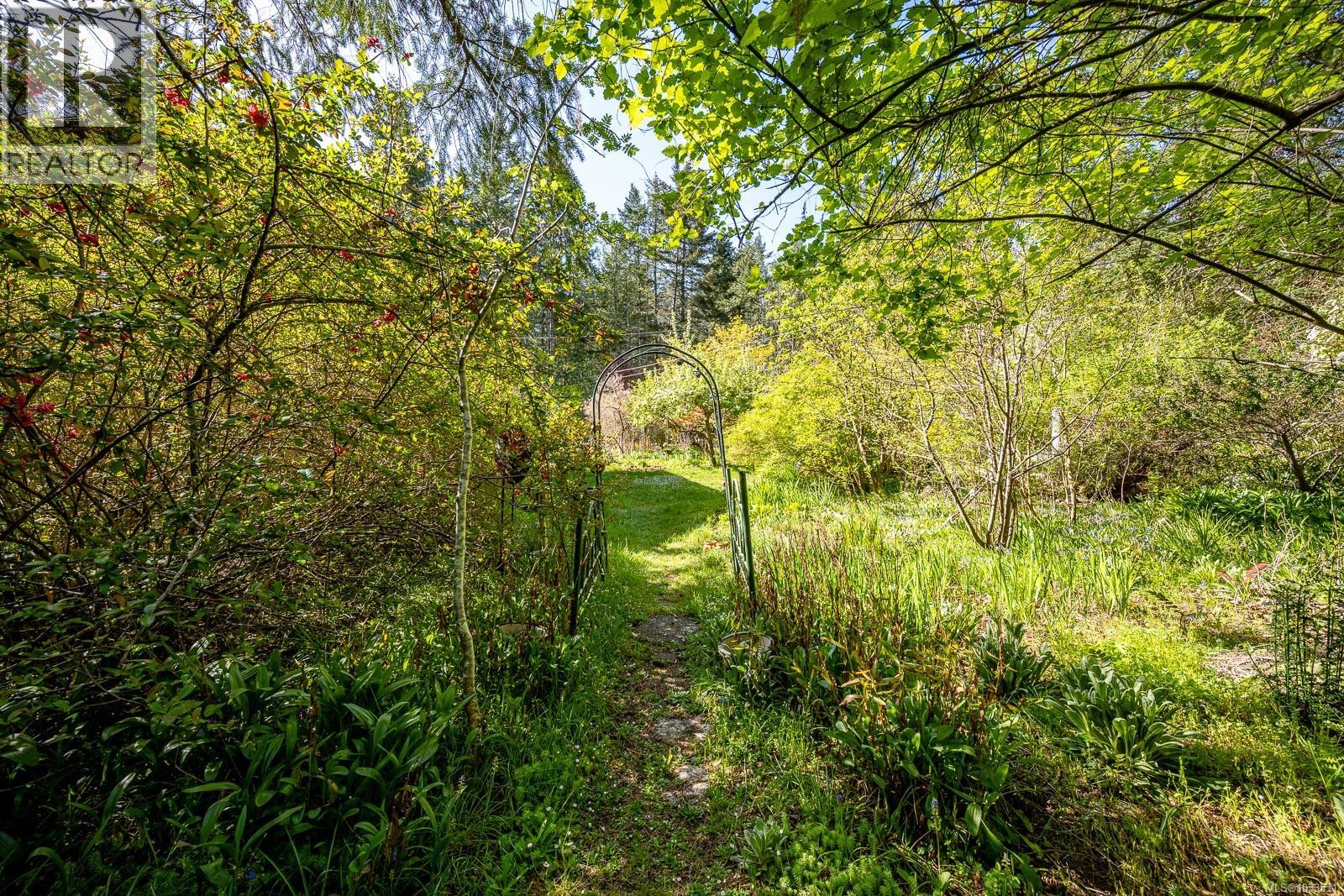 875 Carmichael Rd, Hornby Island, British Columbia  V0R 1Z0 - Photo 29 - 1033531